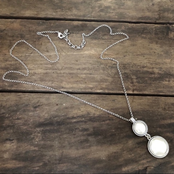 Lucky Brand Jewelry - Lucky Brand 🍀 Silver 2 Pearl Drop Necklace